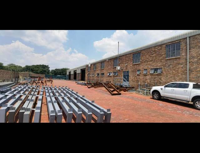 INDUSTRIAL PROPERTY TO RENT IN SILVERTONDALE